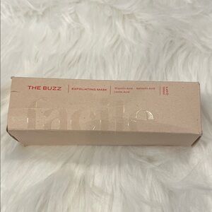 The Buzz Exfoliating Mask